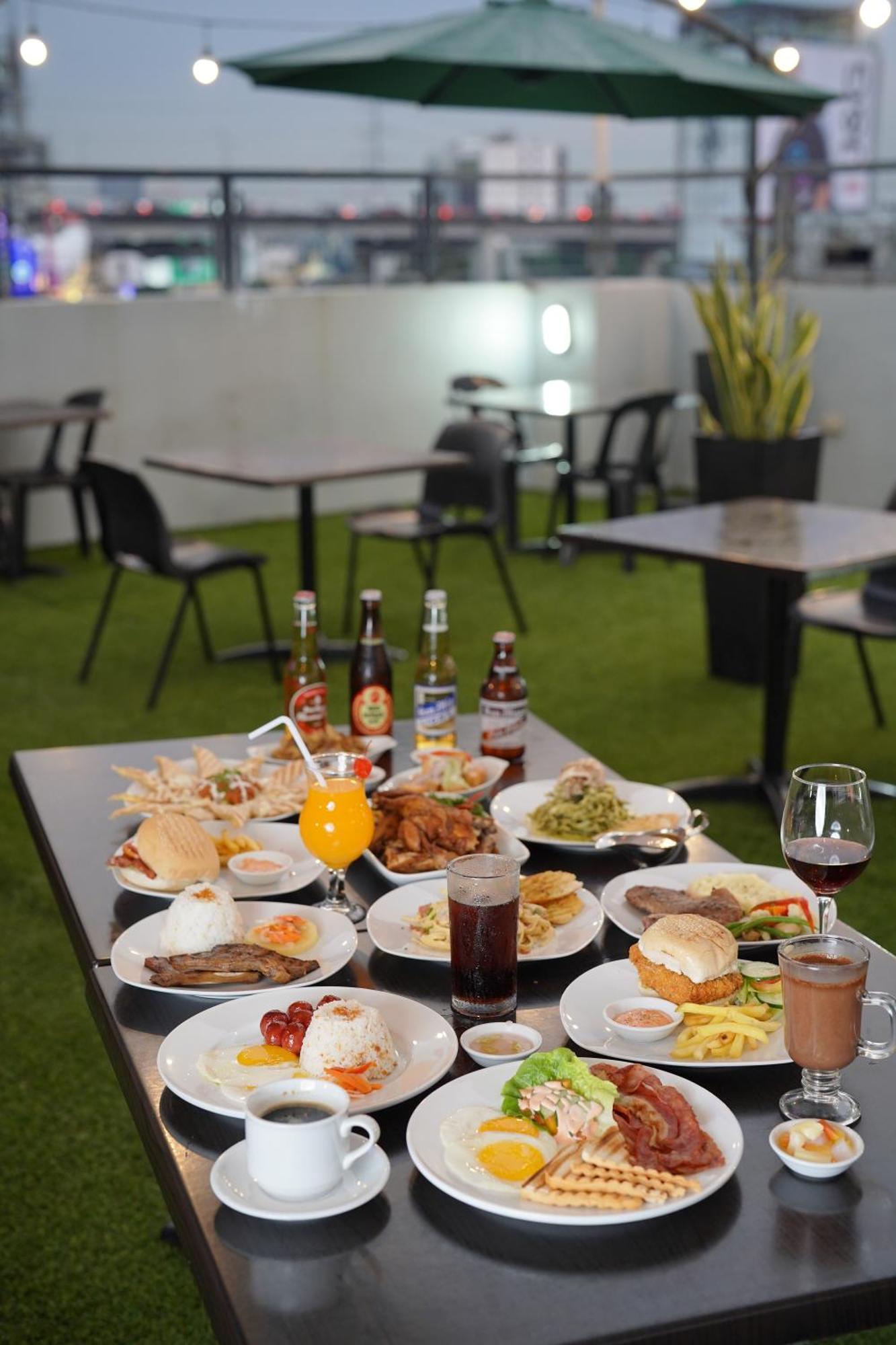 Arzo Hotel Premier ماكاتي المظهر الخارجي الصورة